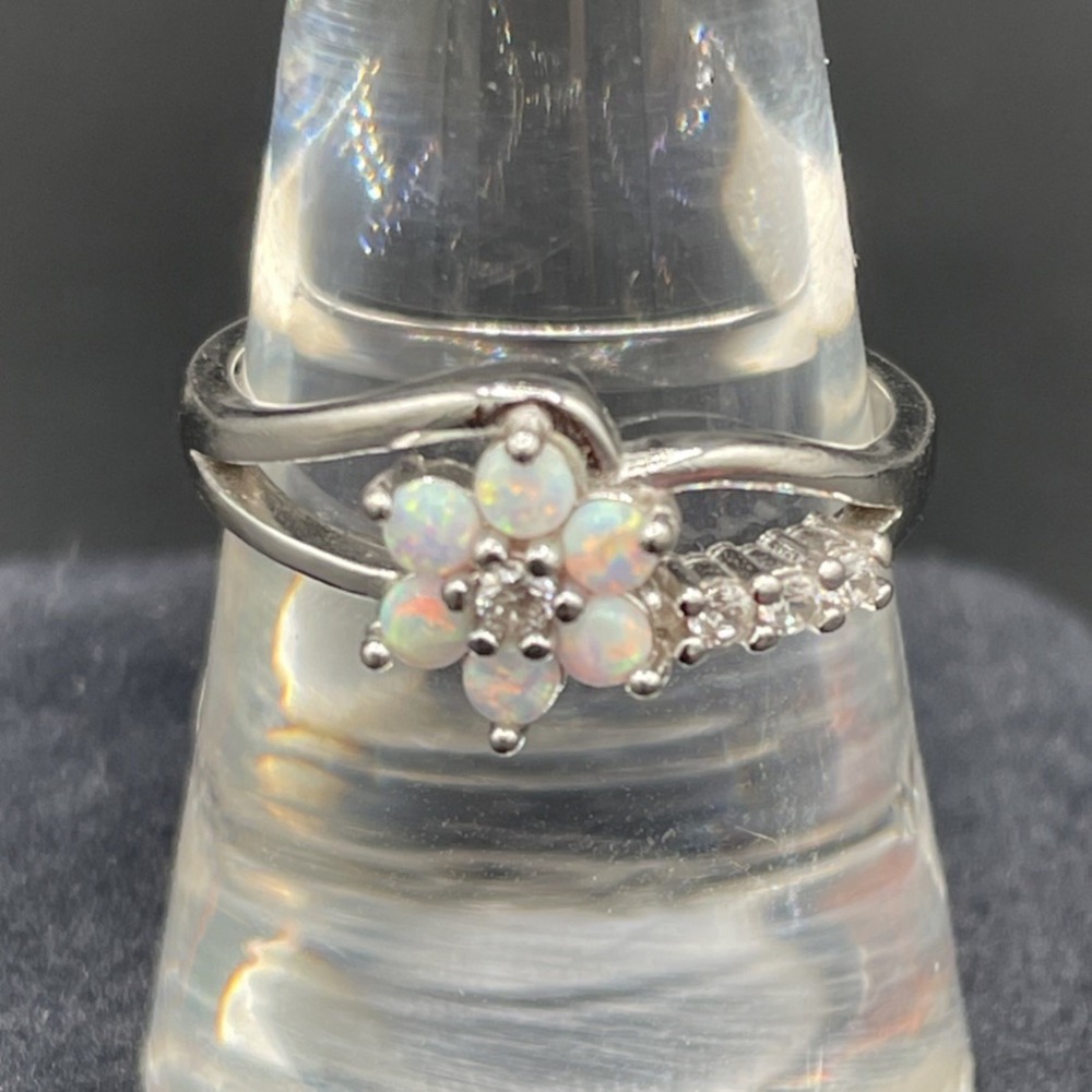 Sterling Silver 925 Opal CZ Flower Ring Size 7.75 Prong Setting 6 Petal Bypass - Picture 2 of 6